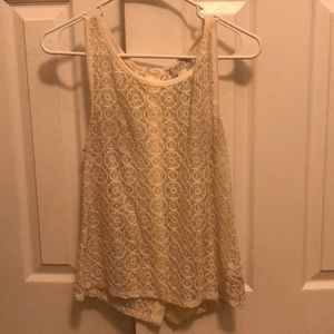 Crochet white tank with gold buttons down the back